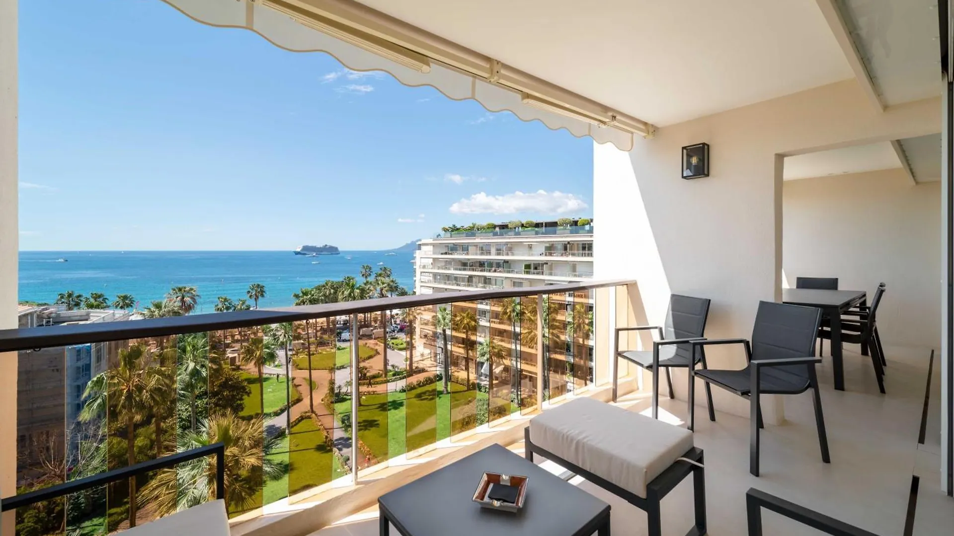 Charming Oasis With Terrace 4 Bd- 8P - Cannes